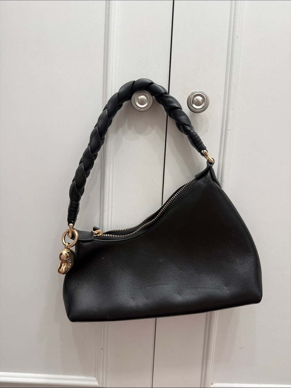 Chic Black Braided-Handle Shoulder Bag - Unbranded